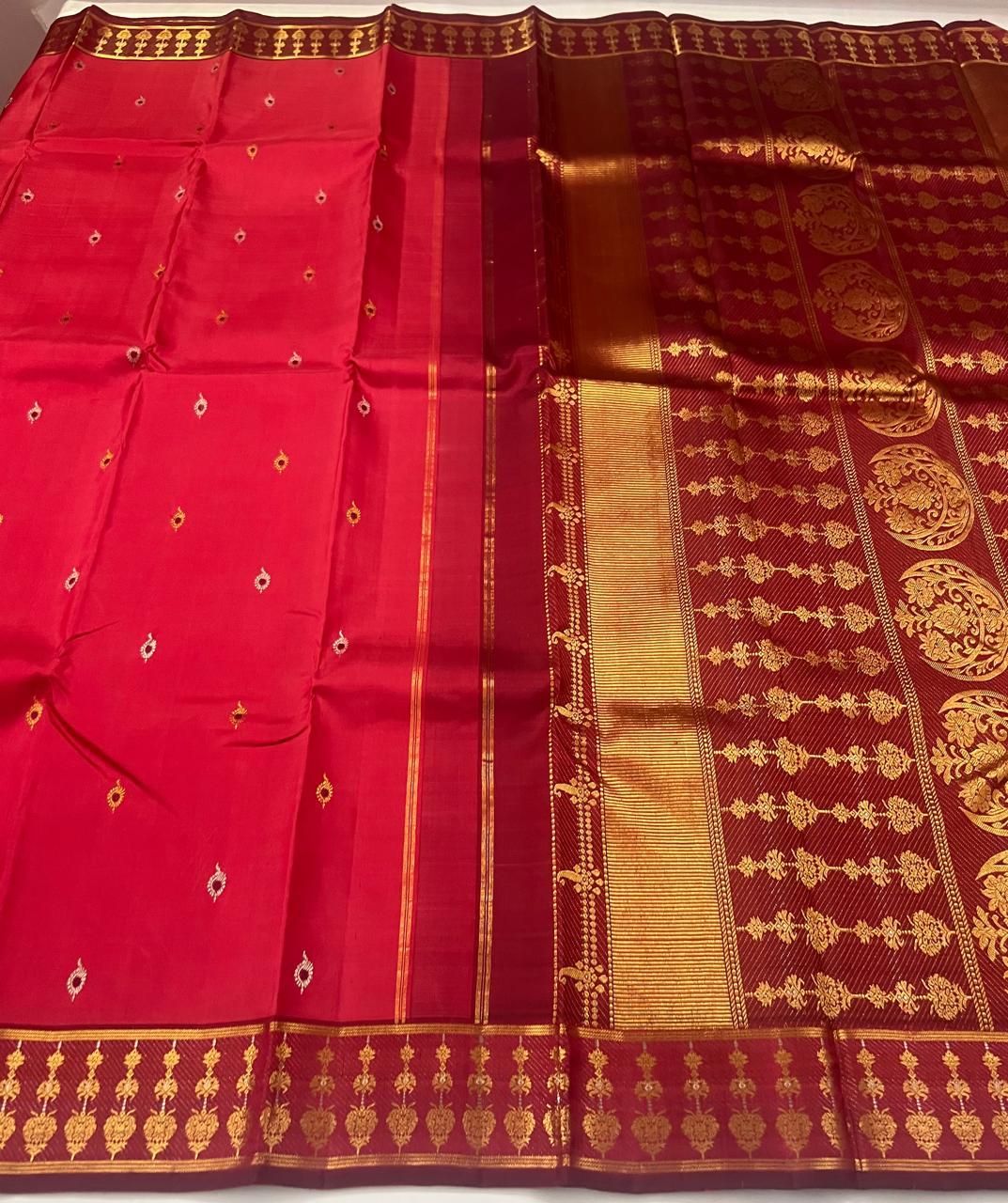 Kumkum Red Handwoven Kanchipuram Pure Silk Saree